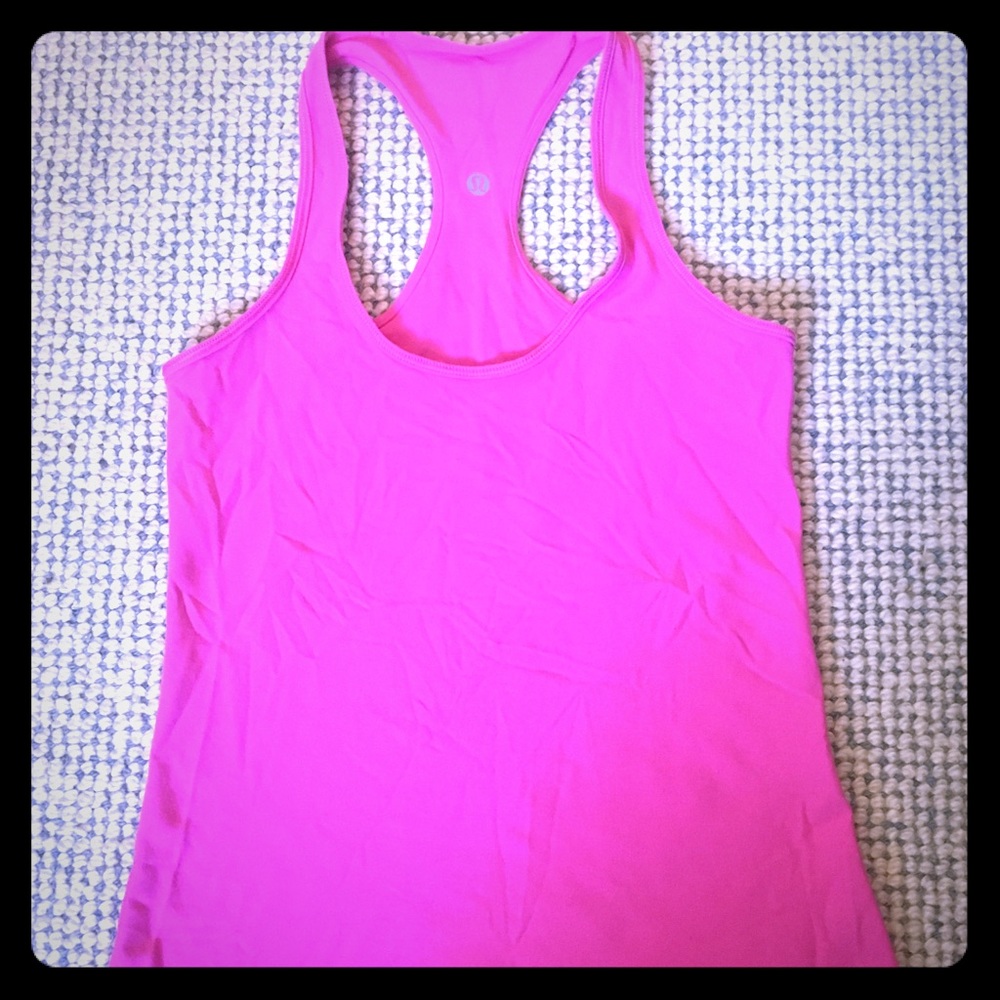 Lululemon size small pink tank top